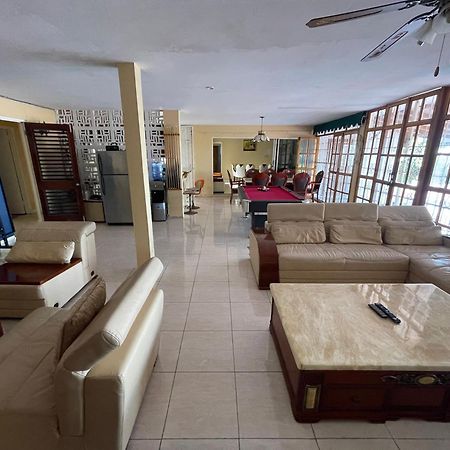 Peaceful Palms Montego Bay Hotel Exterior foto