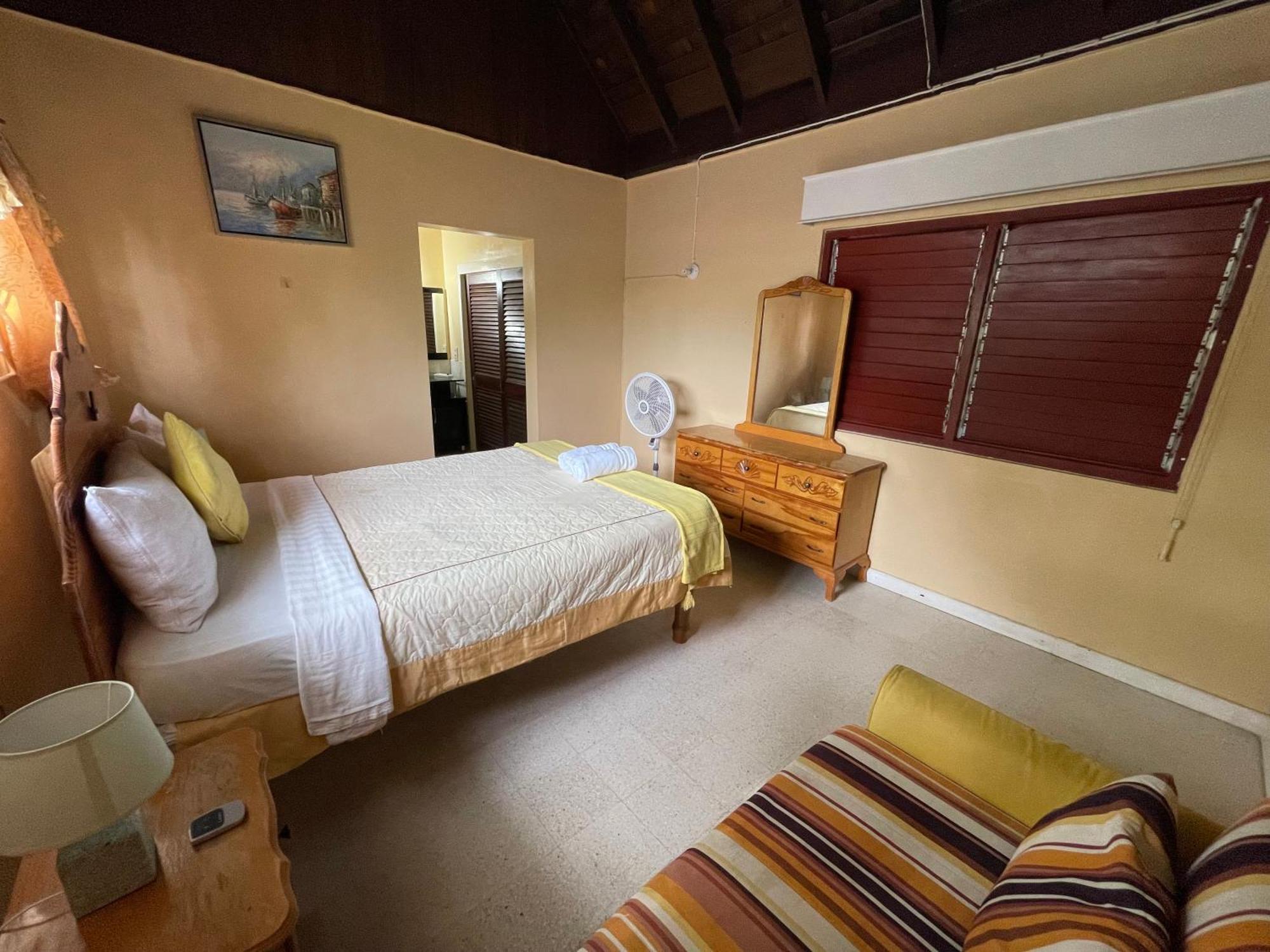 Peaceful Palms Montego Bay Hotel Quarto foto